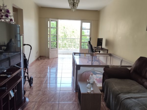 Apartamento de 02 Dormitórios com dependência, Aparecida, Santos-SP
