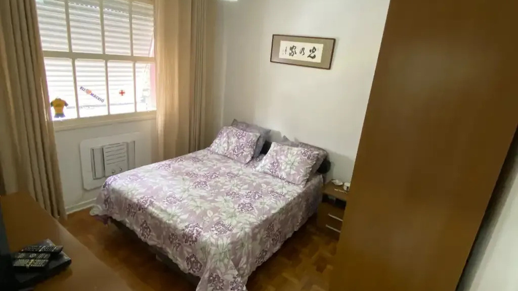Apartamento à Venda em Santos | 2 Dormitórios | Garagem Fechada