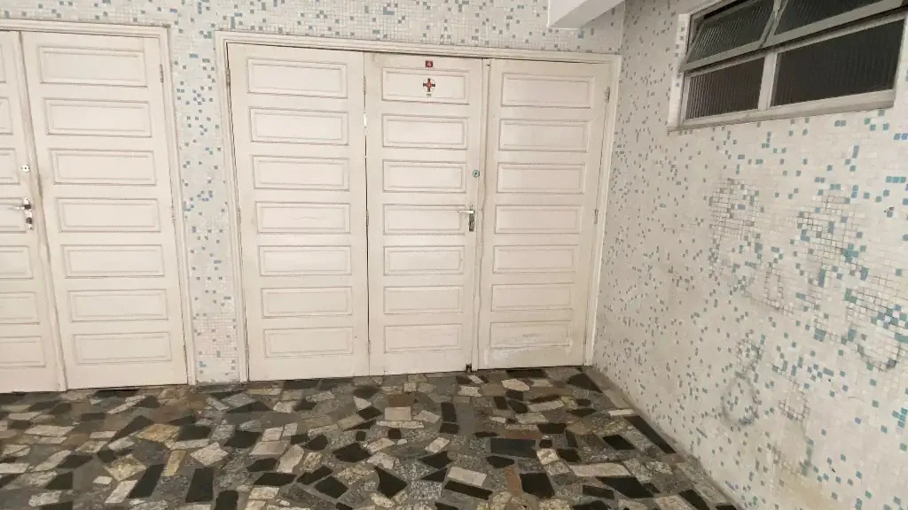 Apartamento à Venda em Santos | 2 Dormitórios | Garagem Fechada