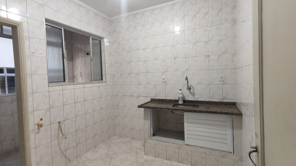 Apartamento à Venda na Av. Ana Costa | 2 Dormitórios | 68m² | Próximo ao VLT e Swift | Santos/SP